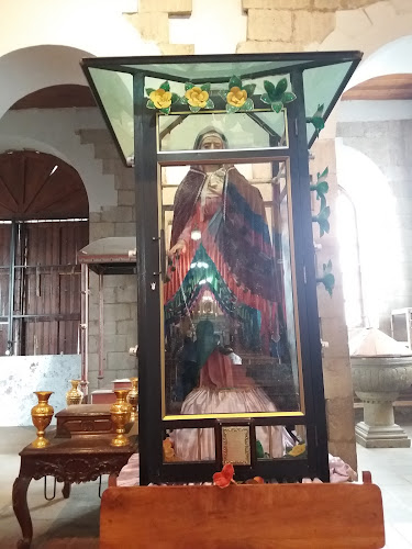 Comentarios y opiniones de Iglesia Católica Virgen de Las Nieves de Licán