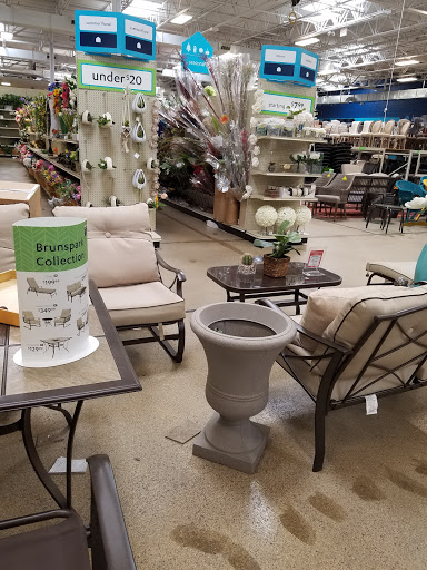 Home Goods Store «At Home», reviews and photos, 1325 N Meacham Rd, Schaumburg, IL 60173, USA