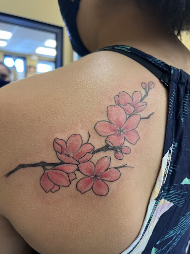 Tattoo Shop «Cactus Tattoo», reviews and photos, 307 N Riverfront Dr, Mankato, MN 56001, USA