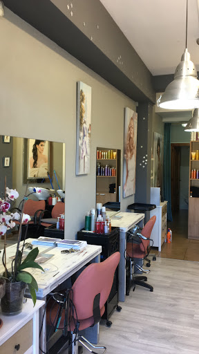 Perruqueria Meritxell Españó en Bellver de Cerdanya, Lleida
