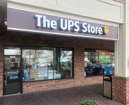 Shipping and Mailing Service «The UPS Store», reviews and photos, 208-10 Cross Island Pkwy, Bayside, NY 11360, USA