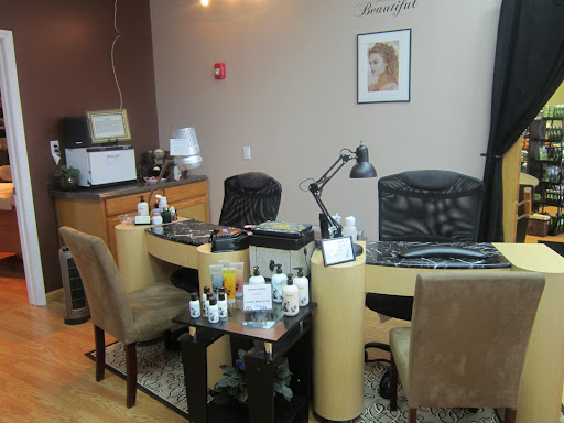 Hair Salon «Attitudes Hair Design & Spa», reviews and photos, 3160 W Ridge Rd, Rochester, NY 14626, USA