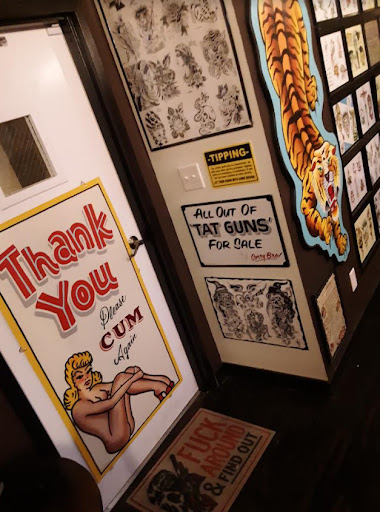 Tattoo Shop «Define Tattoos», reviews and photos, 165 E Aurora Rd, Northfield, OH 44067, USA