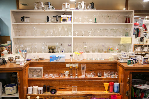 Thrift Store «Hospice Gift & Thrift of Nevada City», reviews and photos, 754 Zion St, Nevada City, CA 95959, USA