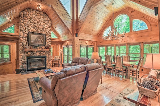 Southern Comfort Cabin Rentals image 3