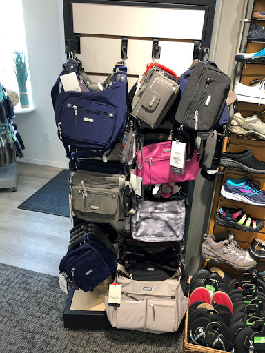 Shoe Store «Coastal Shoes», reviews and photos, 1317 NW U.S. 101, Lincoln City, OR 97367, USA