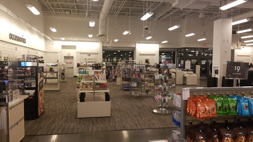 Department Store «Nordstrom Rack Gateway Center», reviews and photos, 550 Gateway Dr #2, Brooklyn, NY 11239, USA