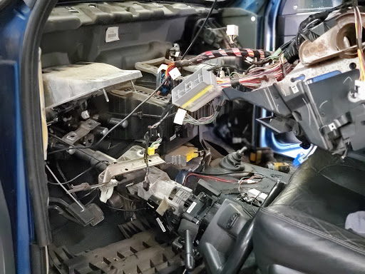 Auto Repair Shop «Johns Affordable Auto Repair», reviews and photos, 2411 NW Eleven Mile Ave, Gresham, OR 97030, USA