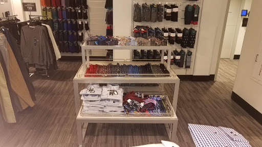 Department Store «Nordstrom Rack 12th Street», reviews and photos, 555 12th St NW c120, Washington, DC 20004, USA