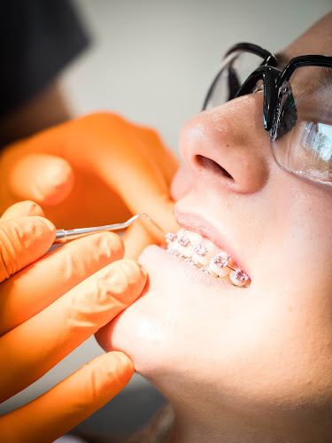 Opinii despre Occidental - Floreasca Dental Clinic în <nil> - Dentist