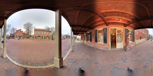 Tobacco Shop «John Dengler Tobacconist», reviews and photos, 700 S Main St, St Charles, MO 63301, USA