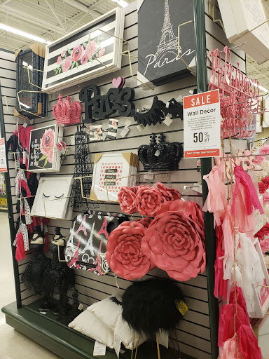 Craft Store «Hobby Lobby», reviews and photos, 4250 28th St SE, Kentwood, MI 49512, USA