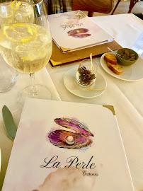 Plats et boissons du Restaurant de fruits de mer La Perle à Cannes - n°15
