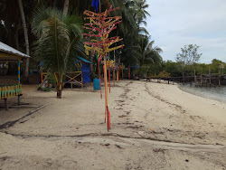 Wisata Pulau Mubut Darat'in fotoğrafı imkanlar alanı