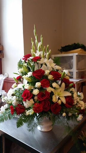 Florist «Cedar Hill Flowers & Gifts», reviews and photos, 3326 Main St, Birdsboro, PA 19508, USA