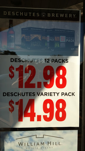 Liquor Store «Knollwood Liquor Store», reviews and photos, 7924 MN-7, St Louis Park, MN 55426, USA