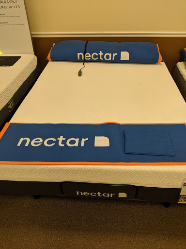 Mattress Store «Mattress Warehouse of Forked River», reviews and photos, 306 N Main St, Lanoka Harbor, NJ 08734, USA