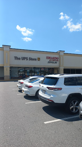 Shipping and Mailing Service «The UPS Store», reviews and photos, 405 Tarrytown Rd, White Plains, NY 10607, USA