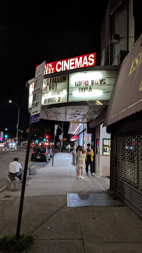 Movie Theater «Main Street Cinemas», reviews and photos, 72-66 Main St, Flushing, NY 11367, USA