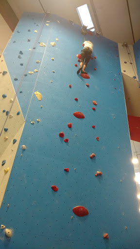 Gym «Gravity Vault Indoor Rock Gyms», reviews and photos, 6 Neptune Rd, Poughkeepsie, NY 12601, USA