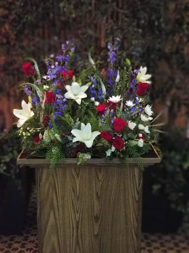 Florist «AAA Florist», reviews and photos, 1277 W 6th St, Corona, CA 92882, USA