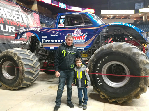 Sporting Goods Store «Kames Sports», reviews and photos, 8516 Cleveland Ave NW, North Canton, OH 44720, USA