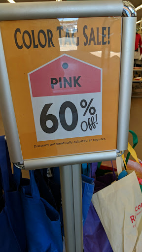 Thrift Store «Thrift Town», reviews and photos, 6328 Fair Oaks Blvd, Carmichael, CA 95608, USA