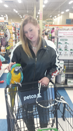 Pet Supply Store «Petco Animal Supplies», reviews and photos, 3860 Elmore Avenue, Davenport, IA 52807, USA