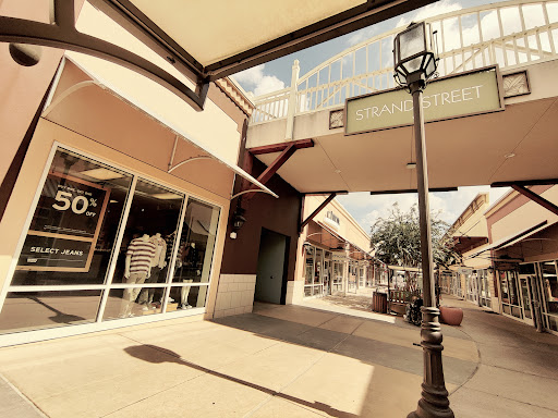 Outlet Mall «Tanger Outlet Houston», reviews and photos, 5885 Gulf Fwy, Texas City, TX 77591, USA