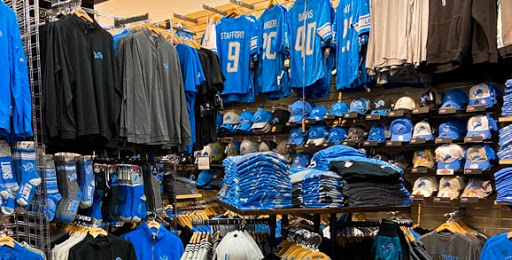 Sportswear Store «Rally House Livonia», reviews and photos, 13525 Middlebelt Rd, Livonia, MI 48150, USA