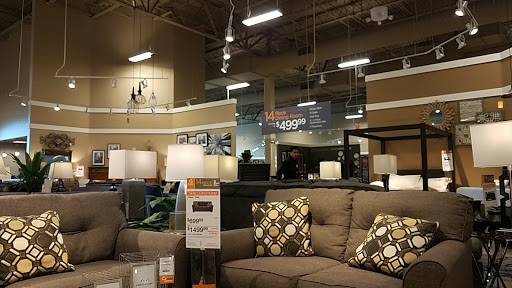 Furniture Store «Ashley HomeStore», reviews and photos, 14600 Ocean Gate Ave, Hawthorne, CA 90250, USA