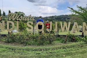 Taman Wisata Candi Sojiwan image