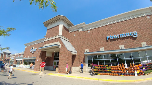 Kroger, 108 W Highland Rd, Howell, MI 48843, USA, 