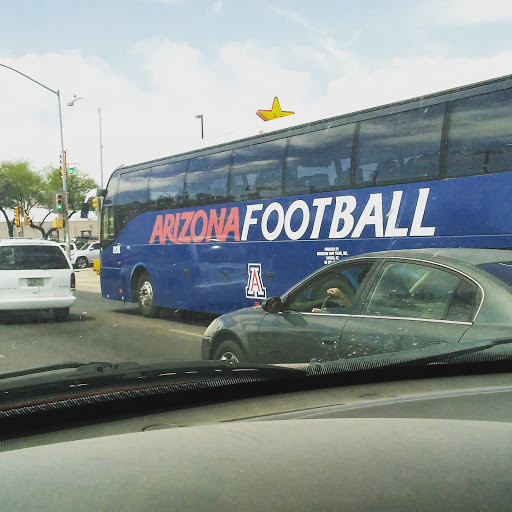 Honda Dealer «Musselman Honda», reviews and photos, 2302 N Stone Ave, Tucson, AZ 85705, USA