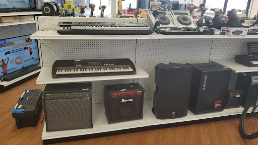 Pawn Shop «Family Jewelry & Pawn (Clermont-Minneola)», reviews and photos, 327 S Hwy 27, Minneola, FL 34715, USA