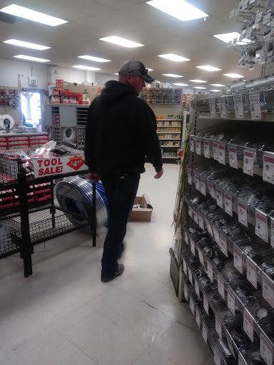 Home Improvement Store «Southfork Hardware - Grantsville», reviews and photos, 40 Commercial Avenue, Grantsville, UT 84029, USA