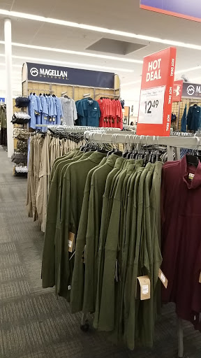 Sporting Goods Store «Academy Sports + Outdoors», reviews and photos, 4232 Ambassador Caffery Pkwy, Lafayette, LA 70508, USA