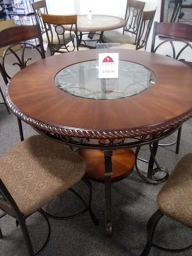 Furniture Store «Furniture Barn», reviews and photos, 1389 University Ave W, St Paul, MN 55104, USA