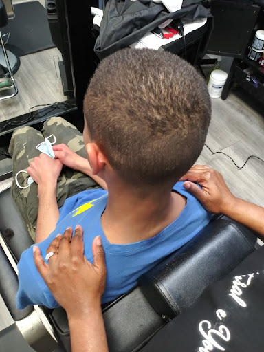 Boutique «Aura Salon and Boutique», reviews and photos, 3742 Durham-Chapel Hill Blvd, Durham, NC 27707, USA