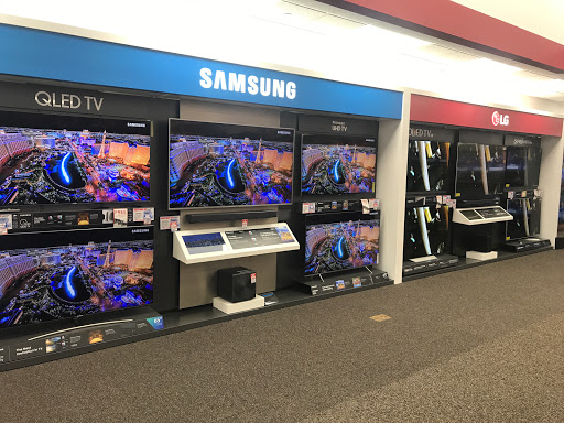 Appliance Store «P.C. Richard & Son», reviews and photos, 110 Federal Rd, Danbury, CT 06811, USA