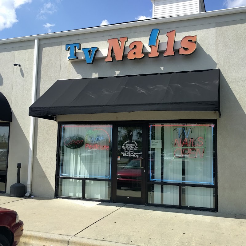 T V Nails