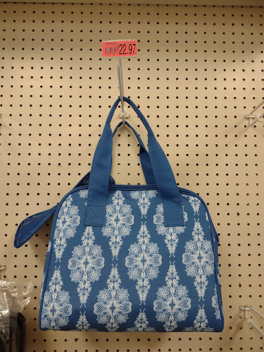 Fabric Store «Jo-Ann Fabrics and Crafts», reviews and photos, 4600 Durham-Chapel Hill Blvd #8, Durham, NC 27707, USA