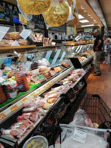 Grocery Store «Maywood Market Place», reviews and photos, 78 W Pleasant Ave, Maywood, NJ 07607, USA
