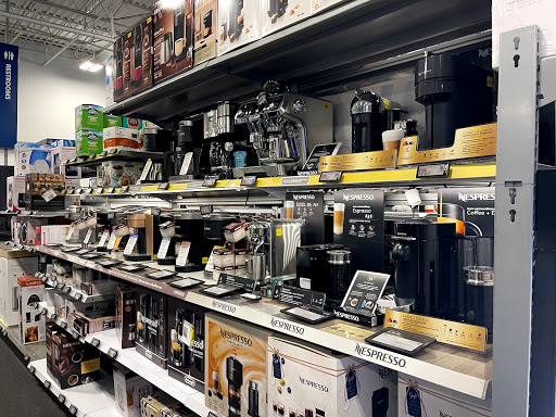 Electronics Store «Best Buy», reviews and photos, 1501 New Britain Ave, West Hartford, CT 06110, USA