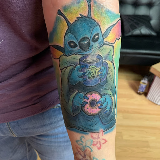 Tattoo Shop «Paradise Tattoo», reviews and photos, 2801 Estero Blvd, Fort Myers Beach, FL 33931, USA