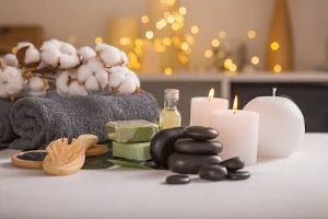 Relaxing Massage Center image