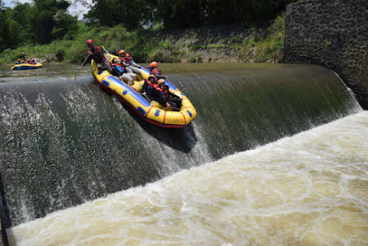 MFR Rafting Bogor