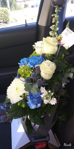 Florist «Hassell Florist», reviews and photos, 1679 Drew St, Clearwater, FL 33755, USA