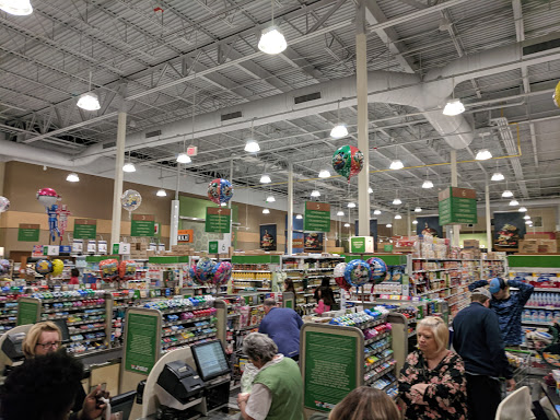 Supermarket «Publix Super Market at McBee Station», reviews and photos, 400 E McBee Ave Ste 100, Greenville, SC 29601, USA