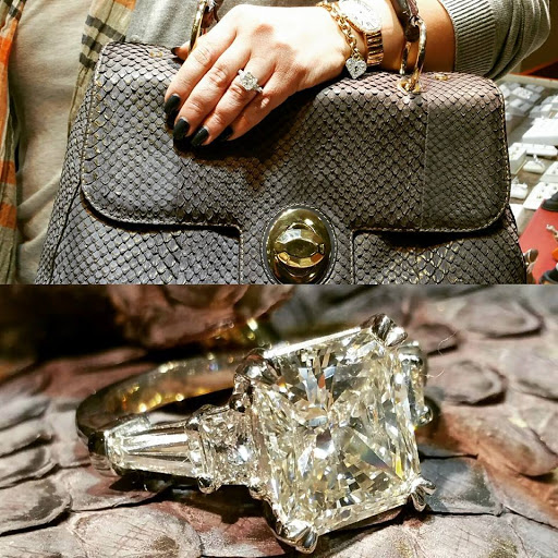 Diamond Dealer «Diamond and Jewelry Gallery Studio City», reviews and photos, 12456 Ventura Blvd, Studio City, CA 91604, USA